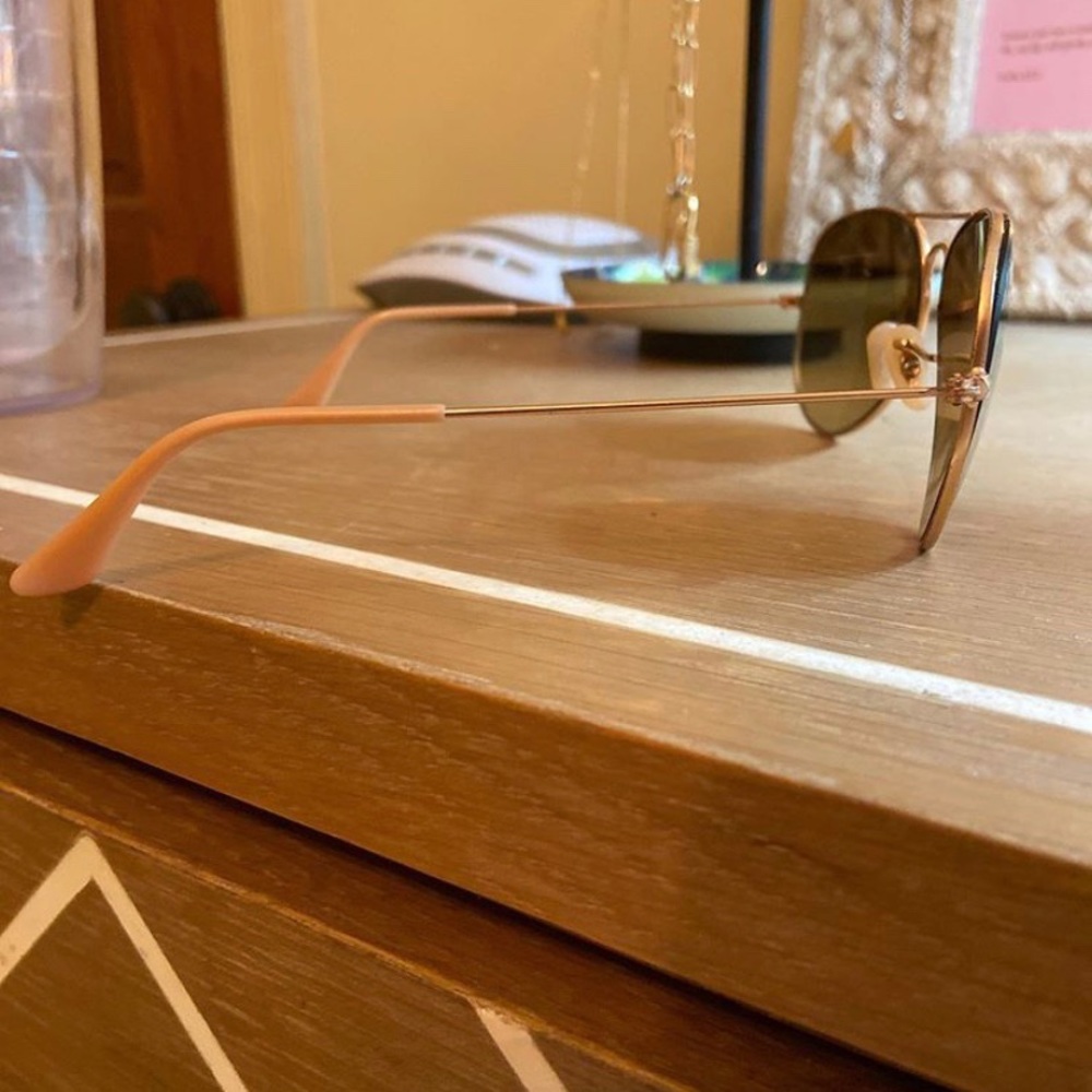 RayBan Aviators - Picture 2 of 5